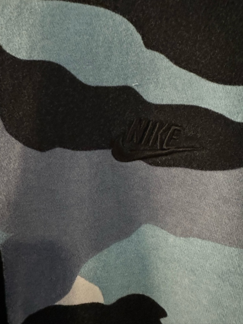 Nike Sportswear Club Fleece Blue Camo Hoodie Size M - Picture 3 of 5